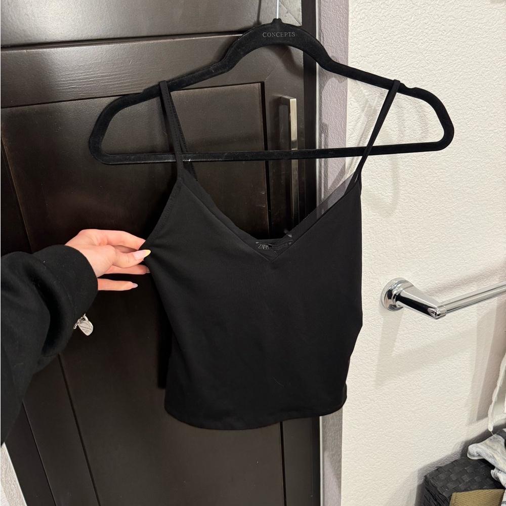 Zara V-Neck Tank Top - Black